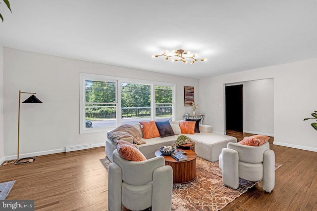 1528 Stuyvesant Ave, Trenton, NJ 08618 - living area featuring wood finished floors and baseboards
