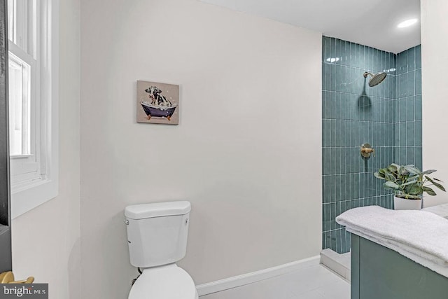 1528 Stuyvesant Ave, Trenton, NJ 08618 - full bathroom featuring a tile shower and tile patterned floors