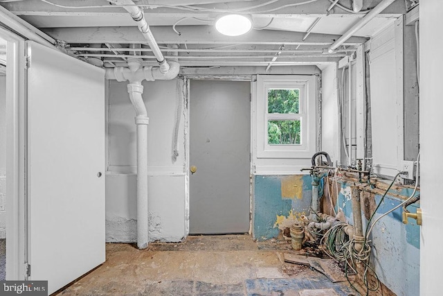 1528 Stuyvesant Ave, Trenton, NJ 08618 - view of below grade area