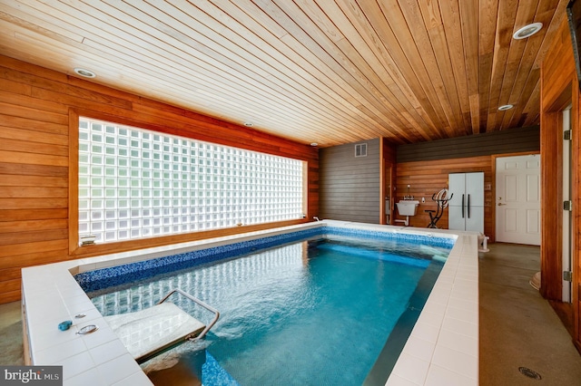 14 Quail Ridge Dr, Reading, PA 19607 - indoor pool with a sink