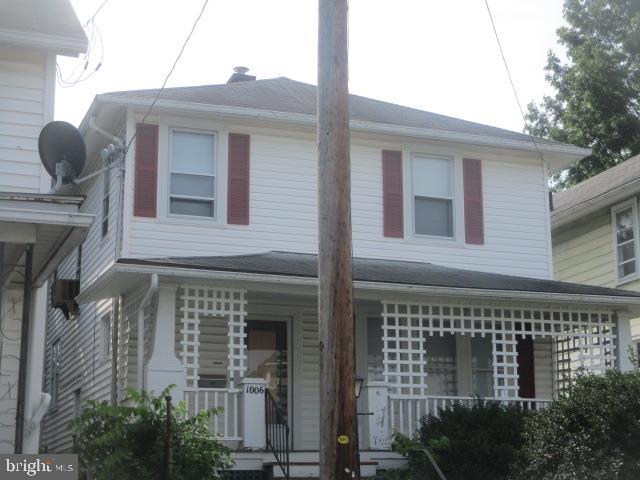 1006 S Cameron St, Winchester, VA 22601 - view of front of house featuring a porch