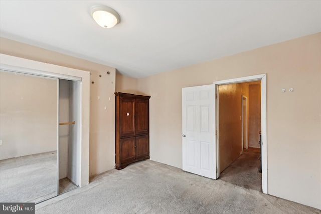 3006 Cedar St, Philadelphia, PA 19134 - unfurnished bedroom featuring light carpet and a closet