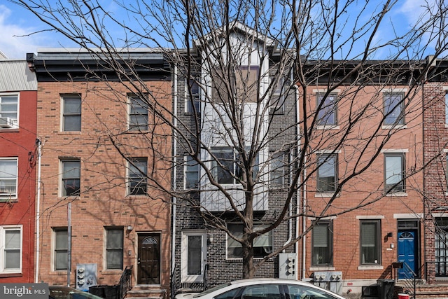 2115 Carpenter St Unit 1, Philadelphia, PA 19146 - view of apartment building / complex with entry steps