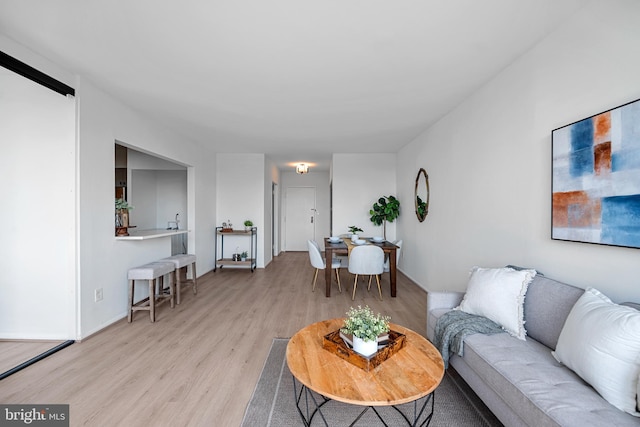 5500 Holmes Run Pkwy Unit 1103, Alexandria, VA 22304 - living area with light wood-style floors