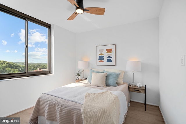 5500 Holmes Run Pkwy Unit 1103, Alexandria, VA 22304 - bedroom with wood finished floors and ceiling fan