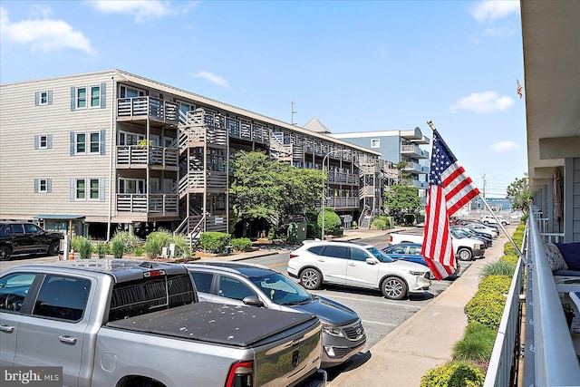 4 46th St Unit 101, Ocean City, MD 21842 - view of apartment building / complex with uncovered parking