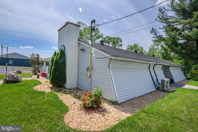 1408 Western Ln, Front Royal, VA 22630 - view of side of property with a cooling unit and a yard