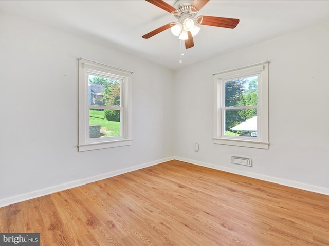 1402 Springside Dr, Lancaster, PA 17603 - empty room featuring light wood finished floors and ceiling fan