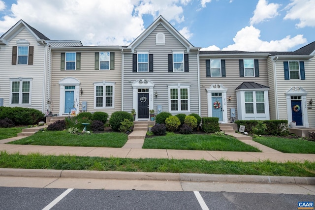 2140 Elm Tree Knl, Charlottesville, VA 22911 - view of property with uncovered parking