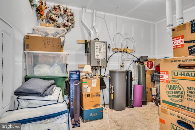 43 Boneset Dr, Gettysburg, PA 17325 - storage area with water heater
