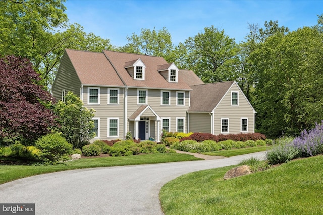 150 Waterview Dr, Glenmoore, PA 19343 - view of front of home with a front yard
