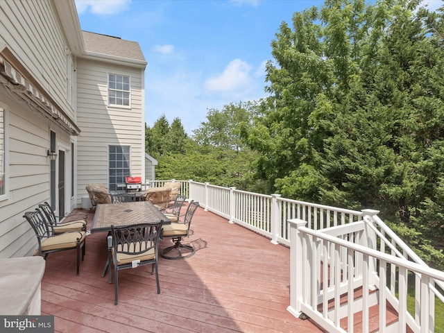 6720 Walter Scott Way, Columbia, MD 21044 - deck with outdoor dining space