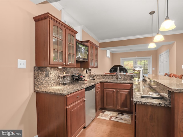 6720 Walter Scott Way, Columbia, MD 21044 - kitchen featuring dishwasher, ornamental molding, a peninsula, tasteful backsplash, and light wood finished floors
