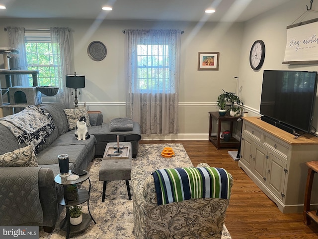499 Prospect Rd, Warminster, PA 18974 - living room featuring healthy amount of natural light, wood finished floors, and recessed lighting