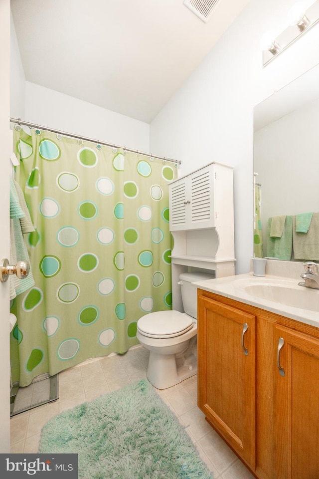 2751 Fynamore Ln, Downingtown, PA 19335 - bathroom featuring vanity, tile patterned flooring, and curtained shower