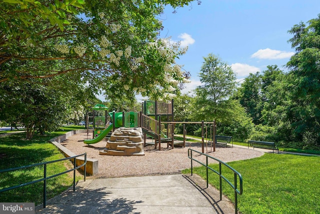 7728 Barnstable Pl, Rockville, MD 20855 - communal playground with a yard