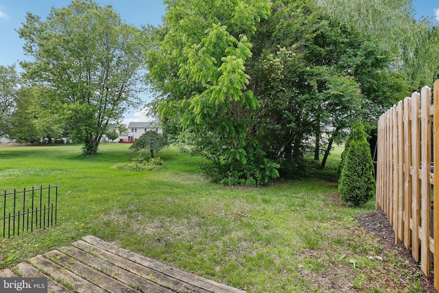 116 Lake Arrowhead Cir, Bear, DE 19701 - view of yard