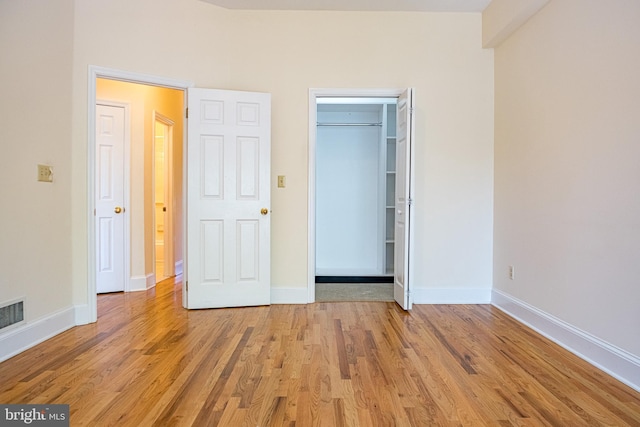 33 Sergeant St, Princeton, NJ 08540 - unfurnished bedroom featuring light wood-style flooring and a closet