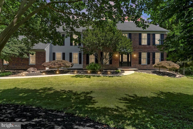 11 Georges Way, Glen Mills, PA 19342 - view of front of property with brick siding and a front yard