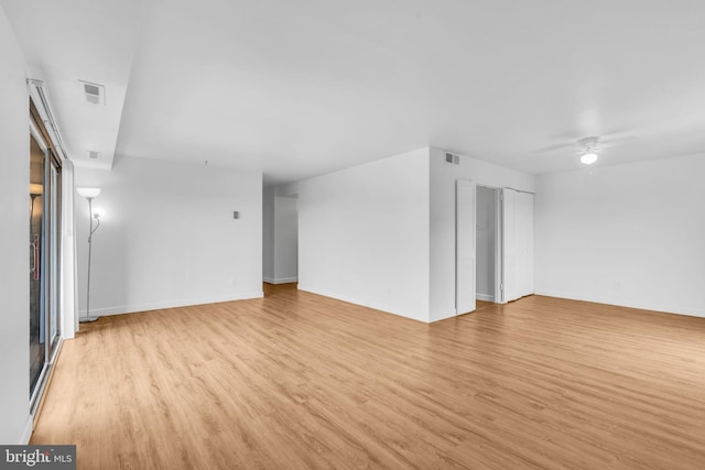 3100 S Manchester St Unit 827, Falls Church, VA 22044 - unfurnished room with light wood finished floors and a ceiling fan