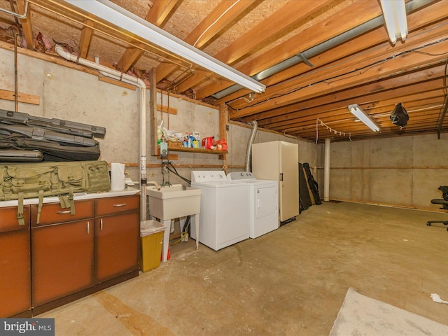 24129 Pecan Grove Ln, Gaithersburg, MD 20882 - unfinished below grade area with washing machine and dryer and a sink