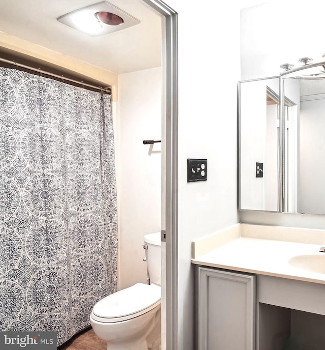 15101 Interlachen Dr Unit 1-126, Silver Spring, MD 20906 - full bath featuring vanity and toilet