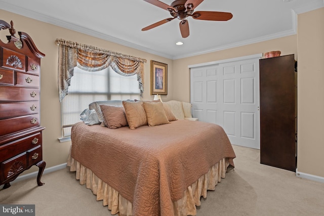 945 Hamilton Way, Warwick, PA 18974 - bedroom with multiple windows, a closet, light carpet, crown molding, and a ceiling fan