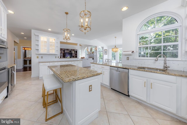 29 Hunters Creek Cir, Mullica Hill, NJ 08062 - kitchen featuring appliances with stainless steel finishes, tasteful backsplash, recessed lighting, a chandelier, and white cabinets