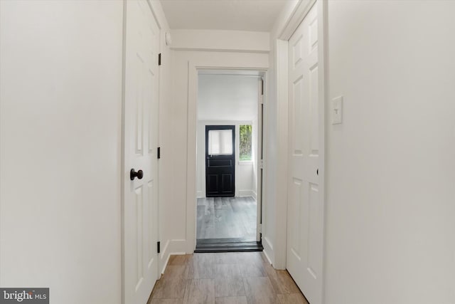1221 W Heiges St, York, PA 17404 - hall featuring baseboards