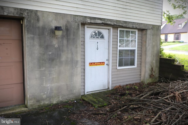 701 Tamarack Trl, Reading, PA 19607 - doorway to property