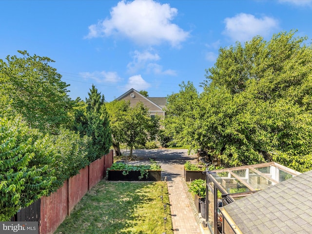 23 W 5th St, Frederick, MD 21701 - view of yard