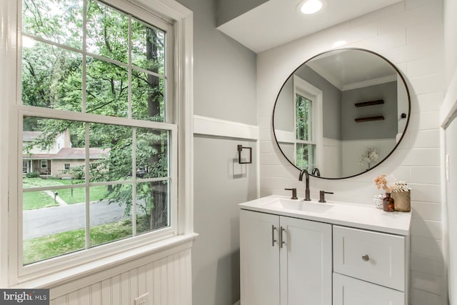 128 Azalea Dr, Hershey, PA 17033 - bathroom featuring vanity