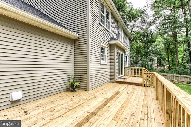 128 Azalea Dr, Hershey, PA 17033 - view of wooden terrace