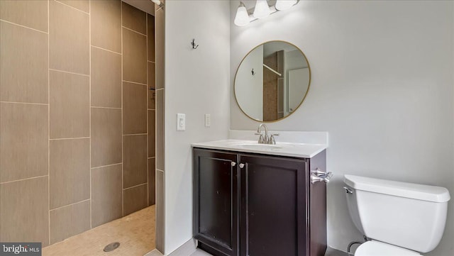 2705 W Gordon, Allentown, PA 18104 - full bath with tiled shower and vanity