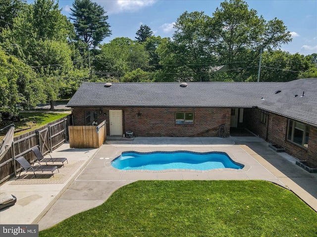 2705 W Gordon, Allentown, PA 18104 - view of swimming pool with a patio and a fenced backyard