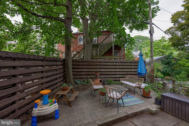 662 W Chestnut St, Lancaster, PA 17603 - view of patio / terrace