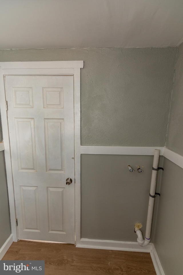 631 Saint Anns Ave, Baltimore, MD 21218 - detailed view of wood finished floors and baseboards