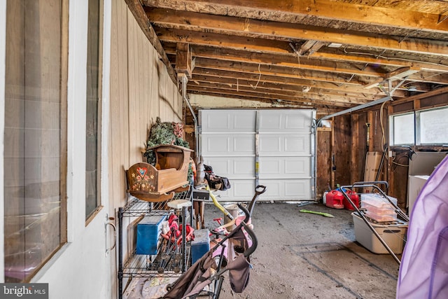 60 Gordon Dr, Carlisle, PA 17013 - view of garage