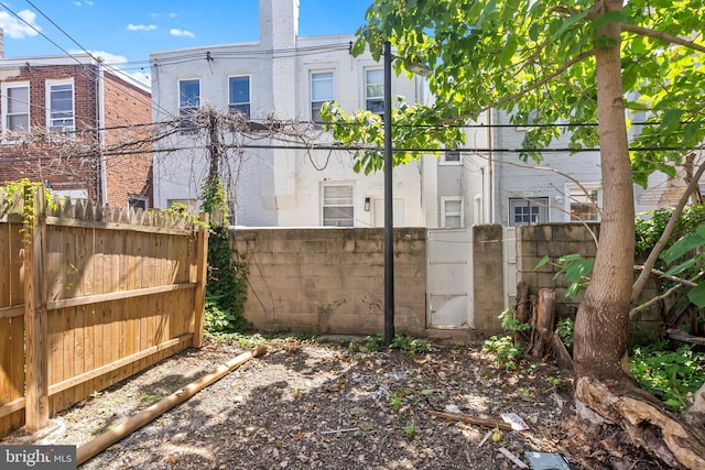 1439 S 28th St, Philadelphia, PA 19146 - view of side of home featuring stucco siding