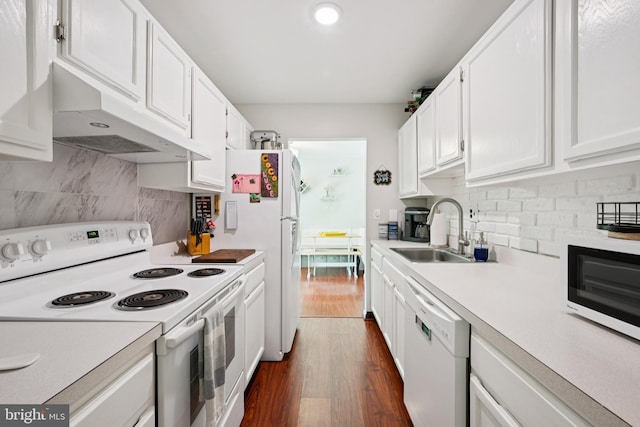12 Daisy Ln, Mount Laurel, NJ 08054