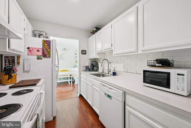 12 Daisy Ln, Mount Laurel, NJ 08054