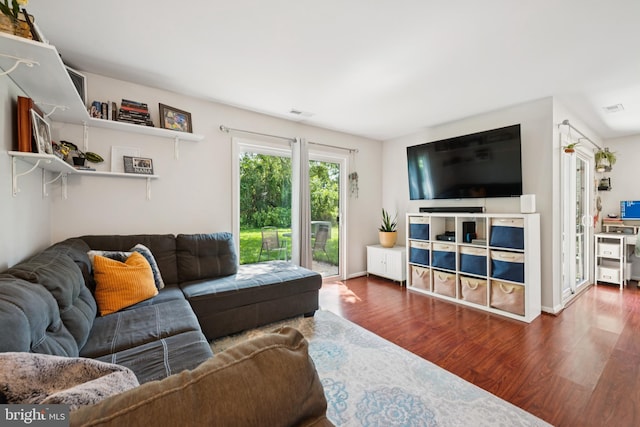 12 Daisy Ln, Mount Laurel, NJ 08054