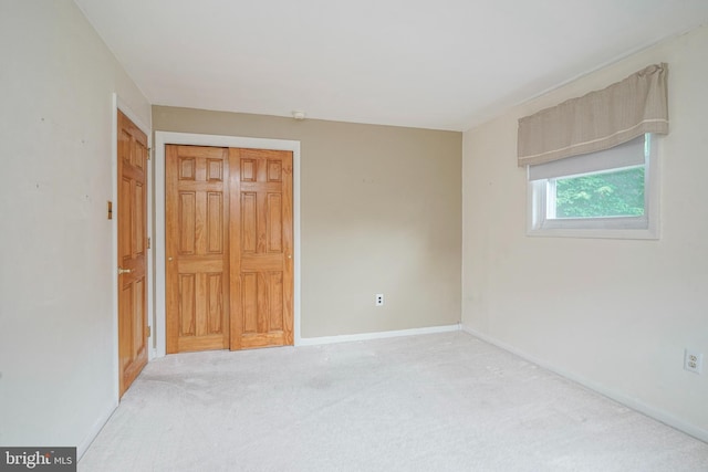 240 Winding Way Rd, Stratford, NJ 08084