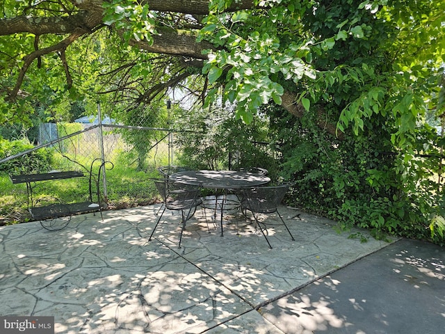 310 Franklin St, Colonial Beach, VA 22443 - view of patio / terrace with outdoor dining space