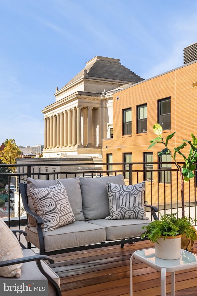 1720 15th St NW, Washington, DC 20009 - balcony with an outdoor hangout area