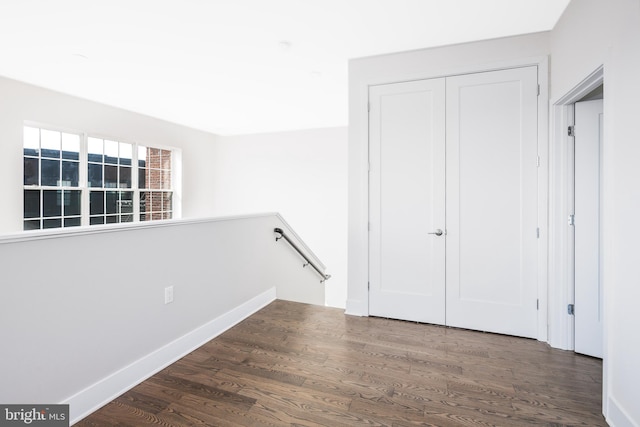 502 Diamondback Dr Unit 415, Gaithersburg, MD 20878 - corridor featuring an upstairs landing and wood finished floors