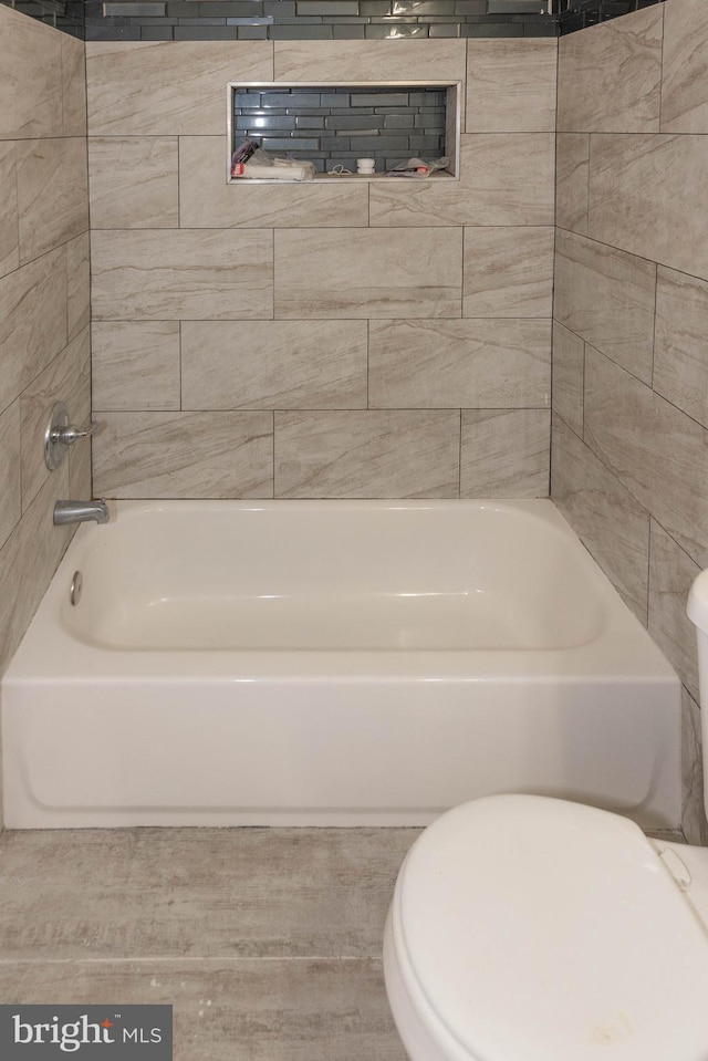 3923 Fairview Ave, Baltimore, MD 21216 - bathroom featuring toilet