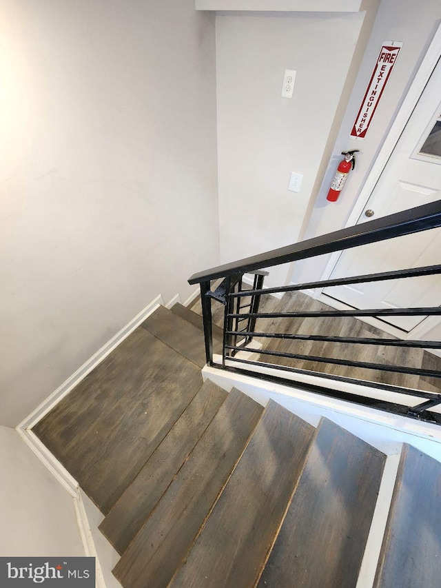 7034 N Broad St, Philadelphia, PA 19126 - stairway featuring baseboards