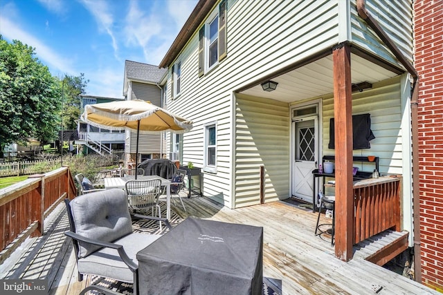 216 Hanover St, Glen Rock, PA 17327 - wooden terrace with outdoor dining space