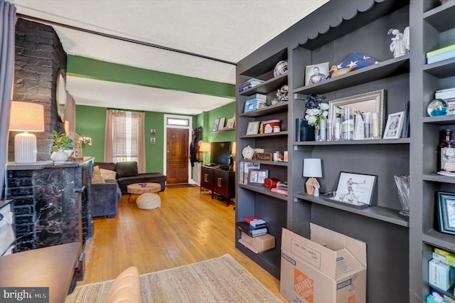 216 Hanover St, Glen Rock, PA 17327 - living area featuring wood finished floors and built in shelves